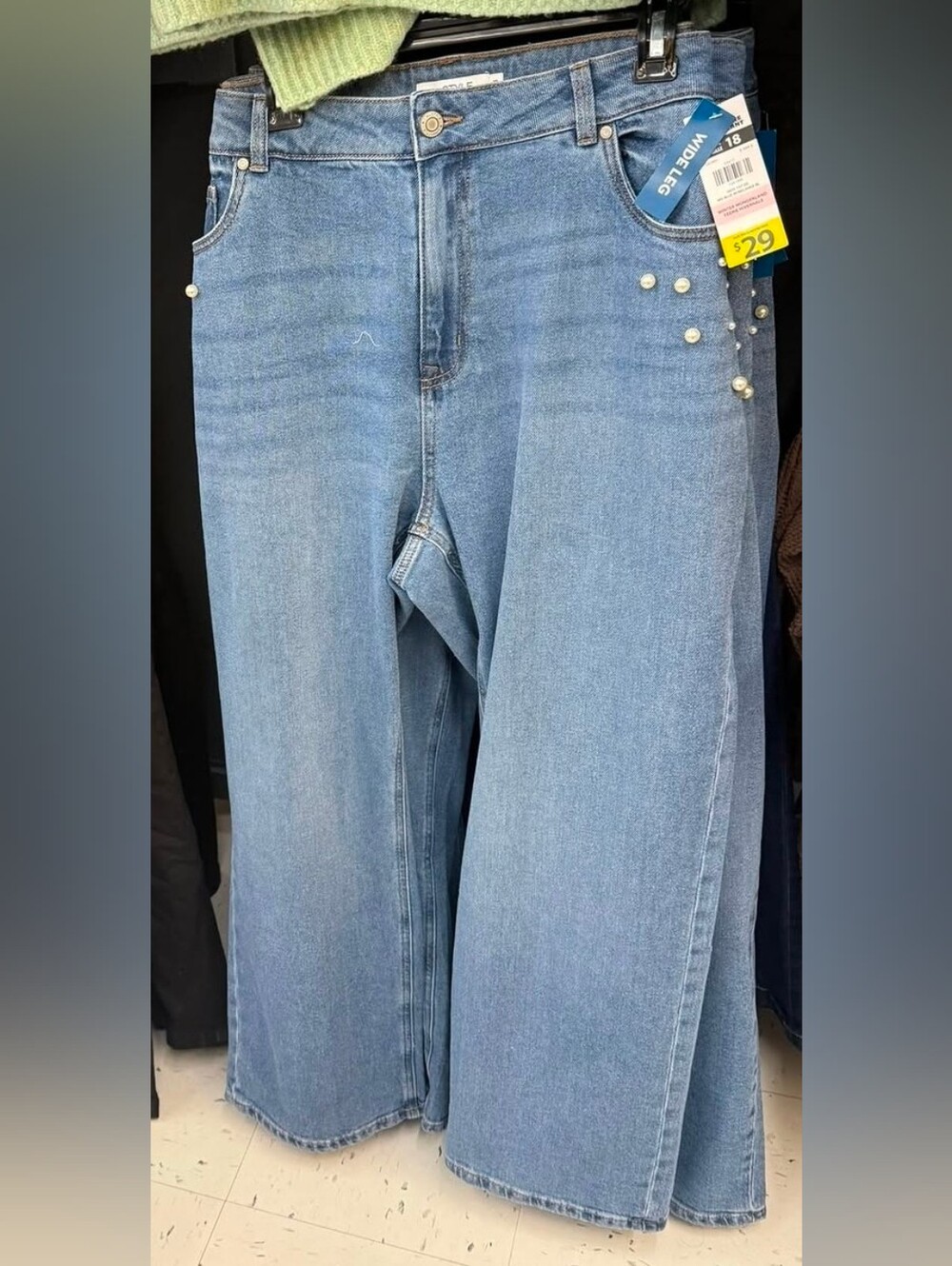 mySTYLE | Medium Wash Denim | Pearl Accents | Wide Leg | Size 14